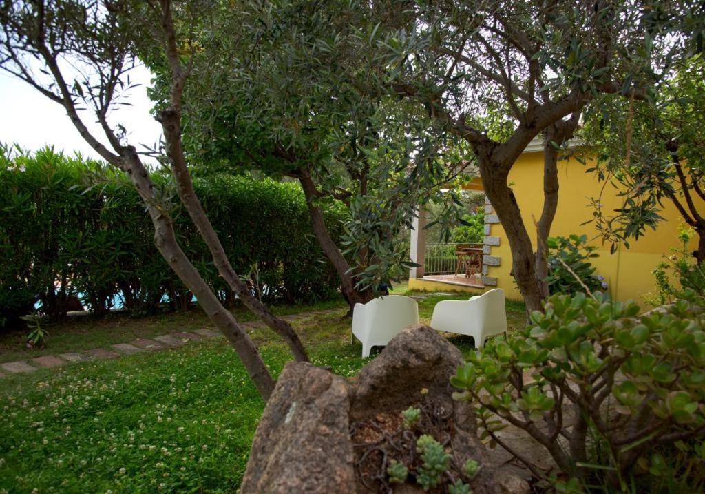 Residence Agrifoglio Monte Petrosu Exterior photo