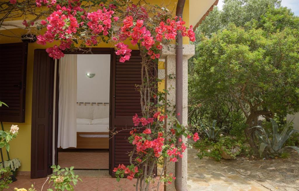 Residence Agrifoglio Monte Petrosu Exterior photo